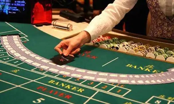 100 slot
